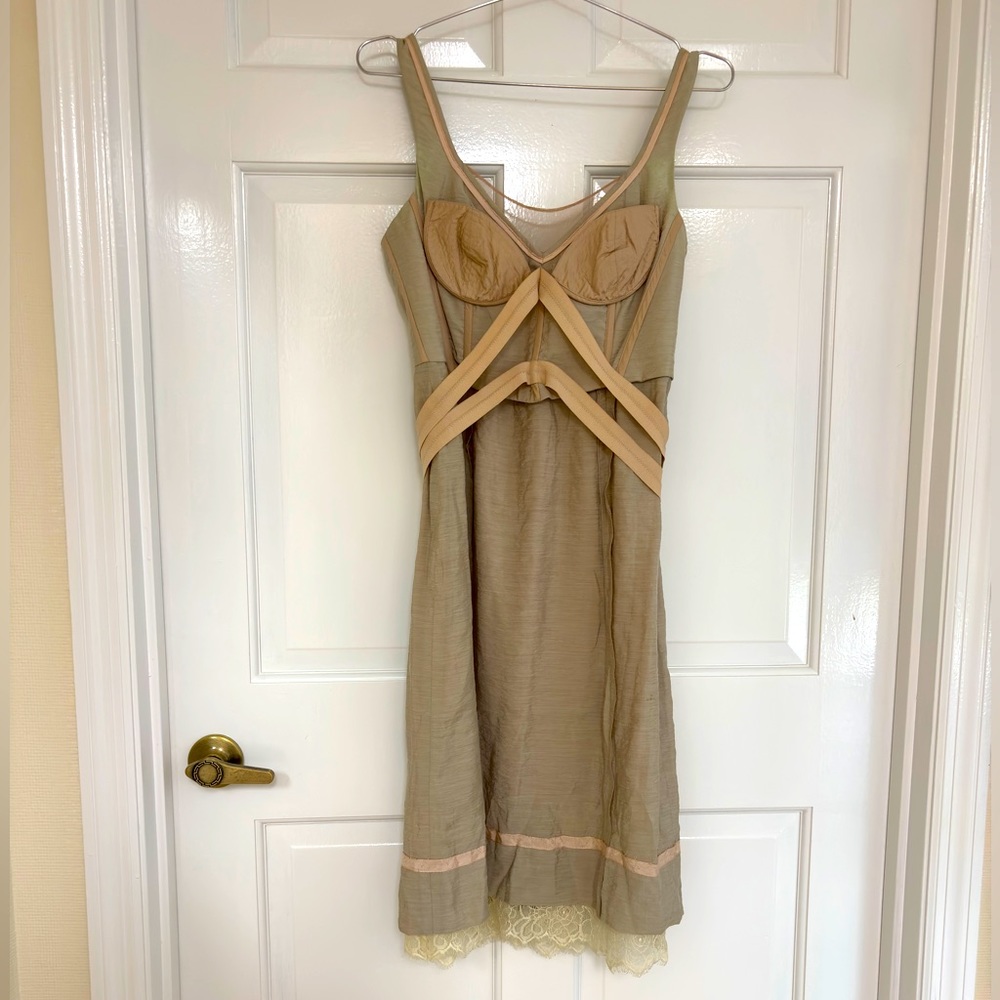 BCBG limited edition runway nude dress size 6